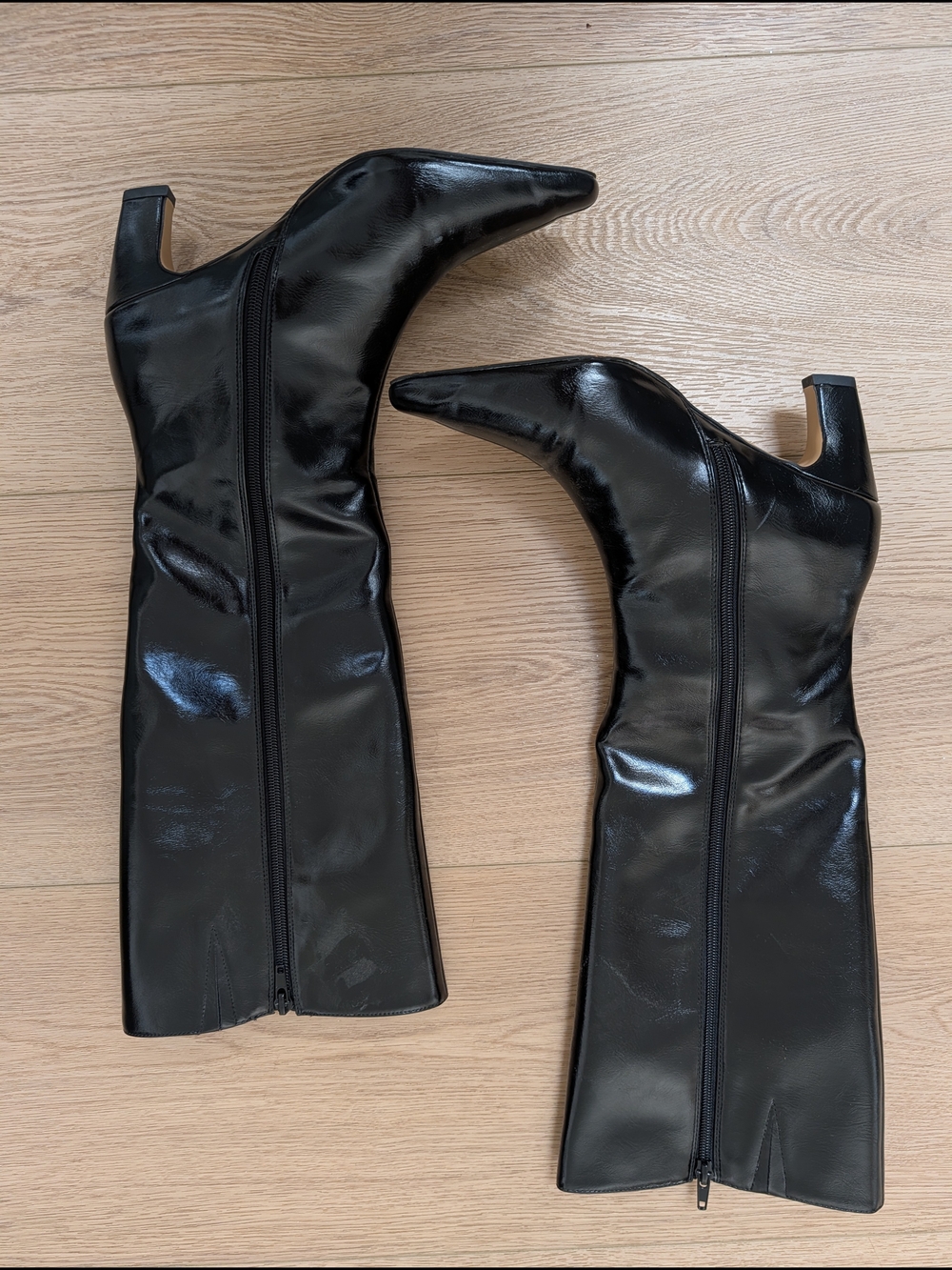 Abercrombie & Fitch Black Vegan Leather Knee-High Pointed-Toe Boots - Picture 2 of 4